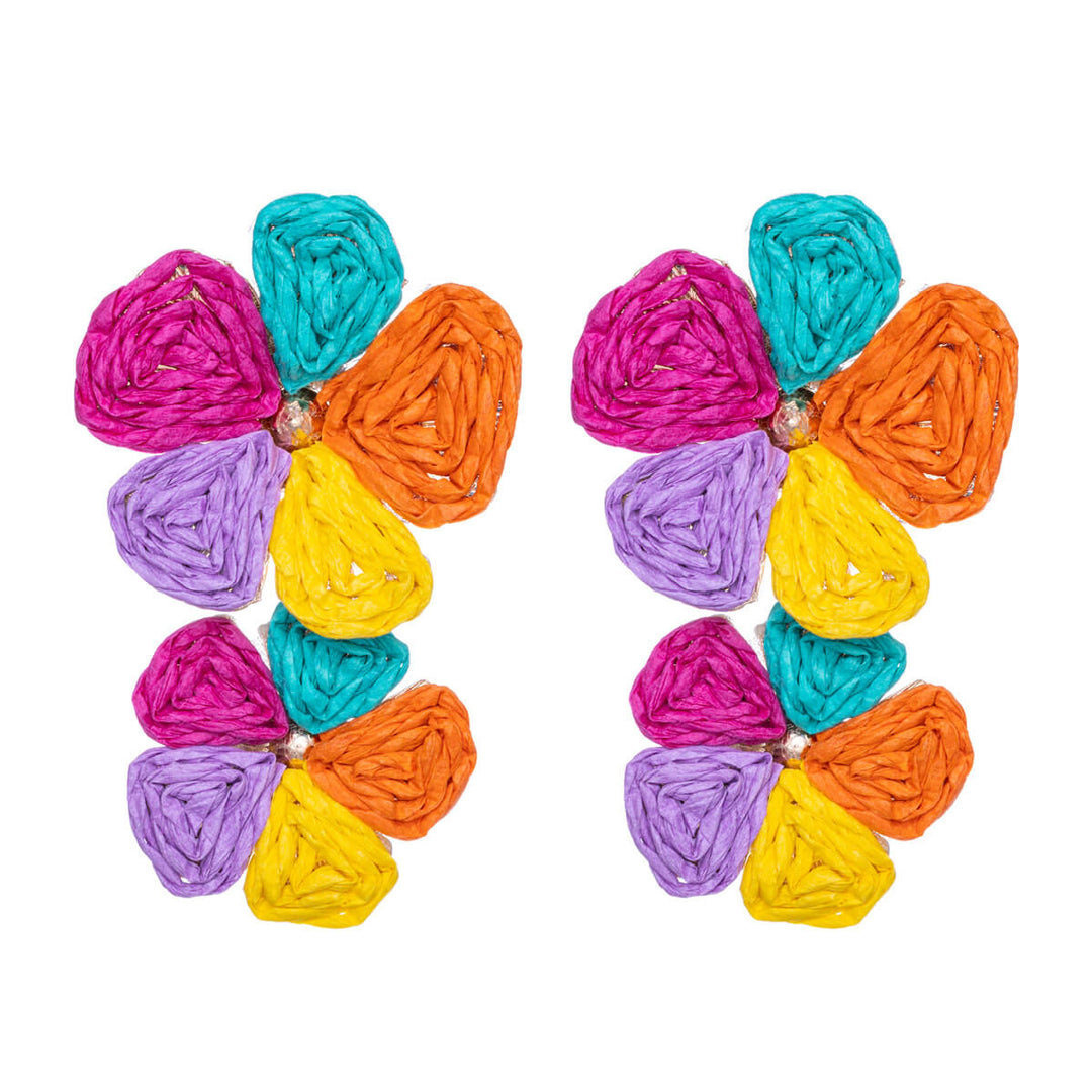 Flower earrings decorated with paper