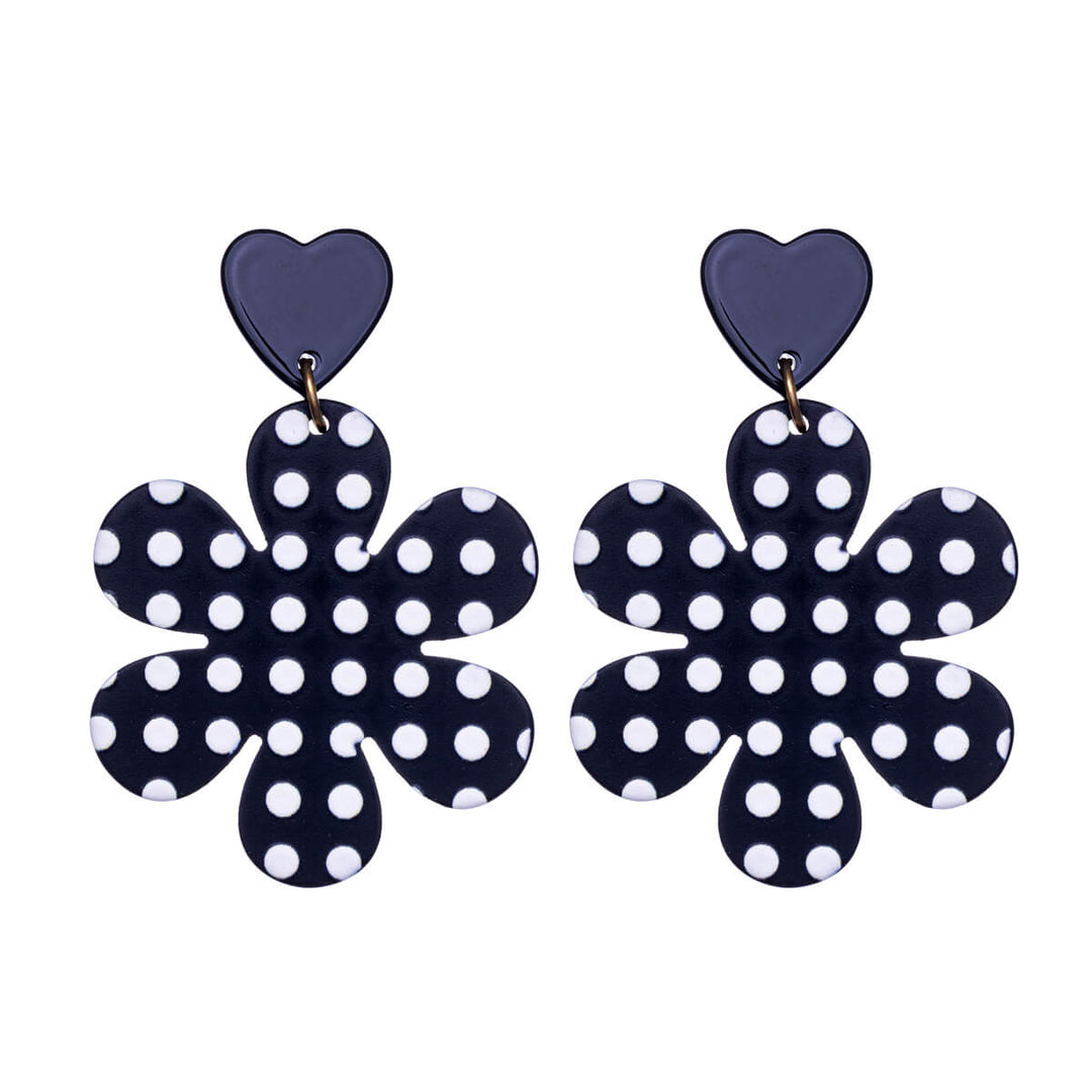 Black and white Drop earrings flower