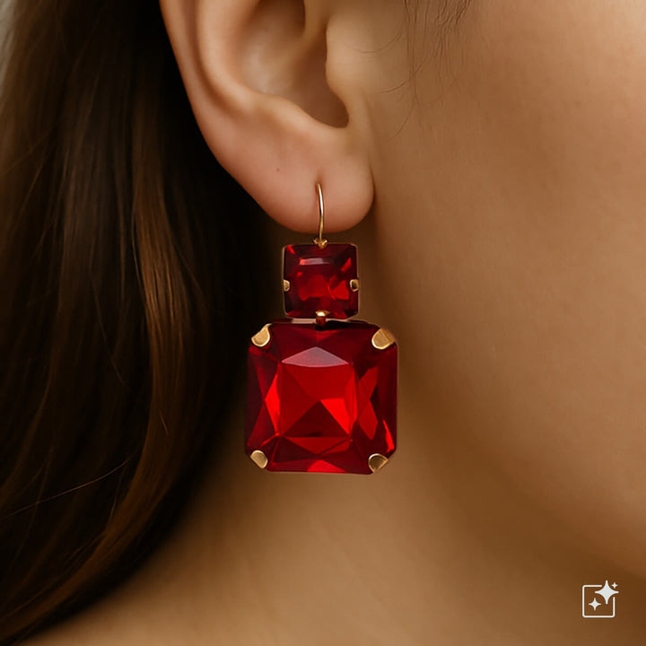 Hängende Party-Ohrringe mit quadratischen Steinen