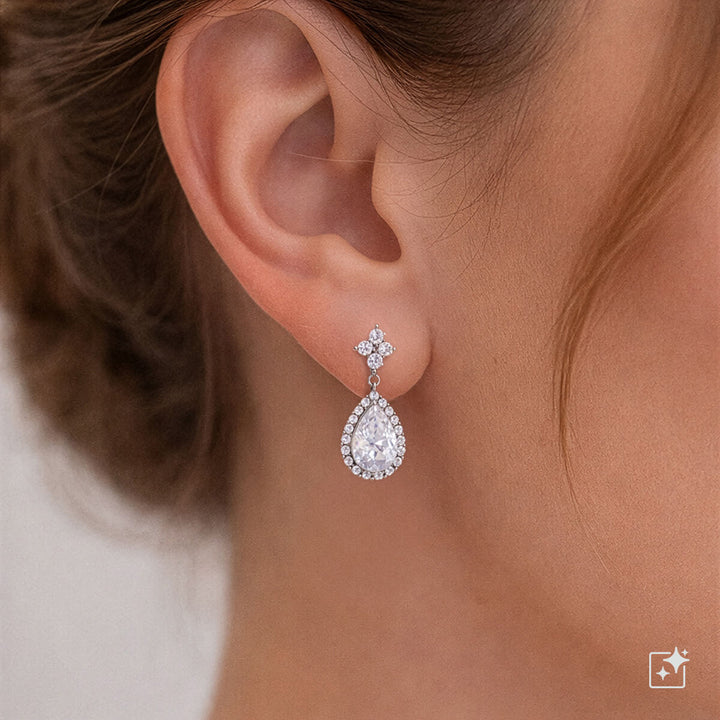 Two-piece teardrop-shaped zirconia party earrings