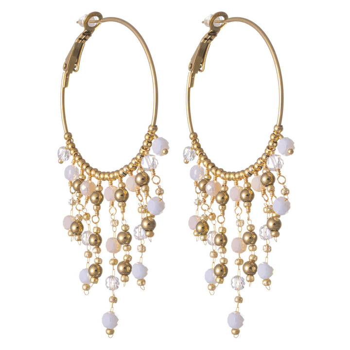 Earrings with hanging pearl decorations