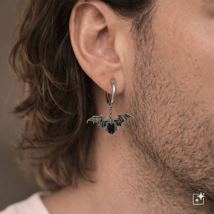 Fledermaus-Ohrringe mit schwarzem Stein – Chirurgenstahl (316L)