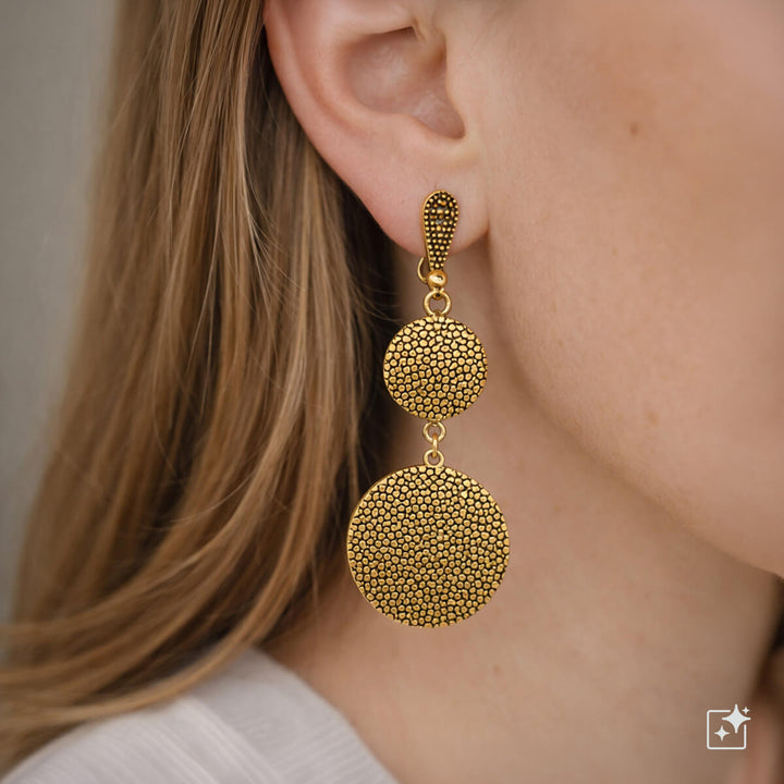 Flat tires are hanging Clip-on earrings