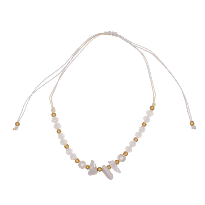 Verstellbares Steinarmband mit Perlen