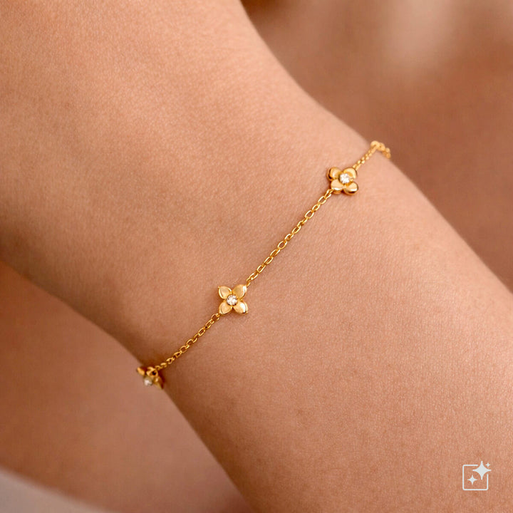 Delicate bracelet with zirconia stones (316L steel)