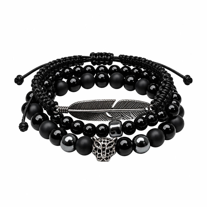 Schwarzes Armband-Set für Herren, von vorne gesehen, mit Metallverschluss und Totenkopf