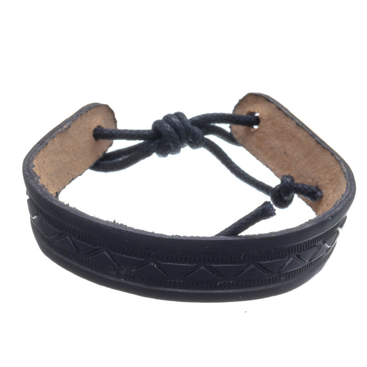 Adjustable textured leatherette bracelet