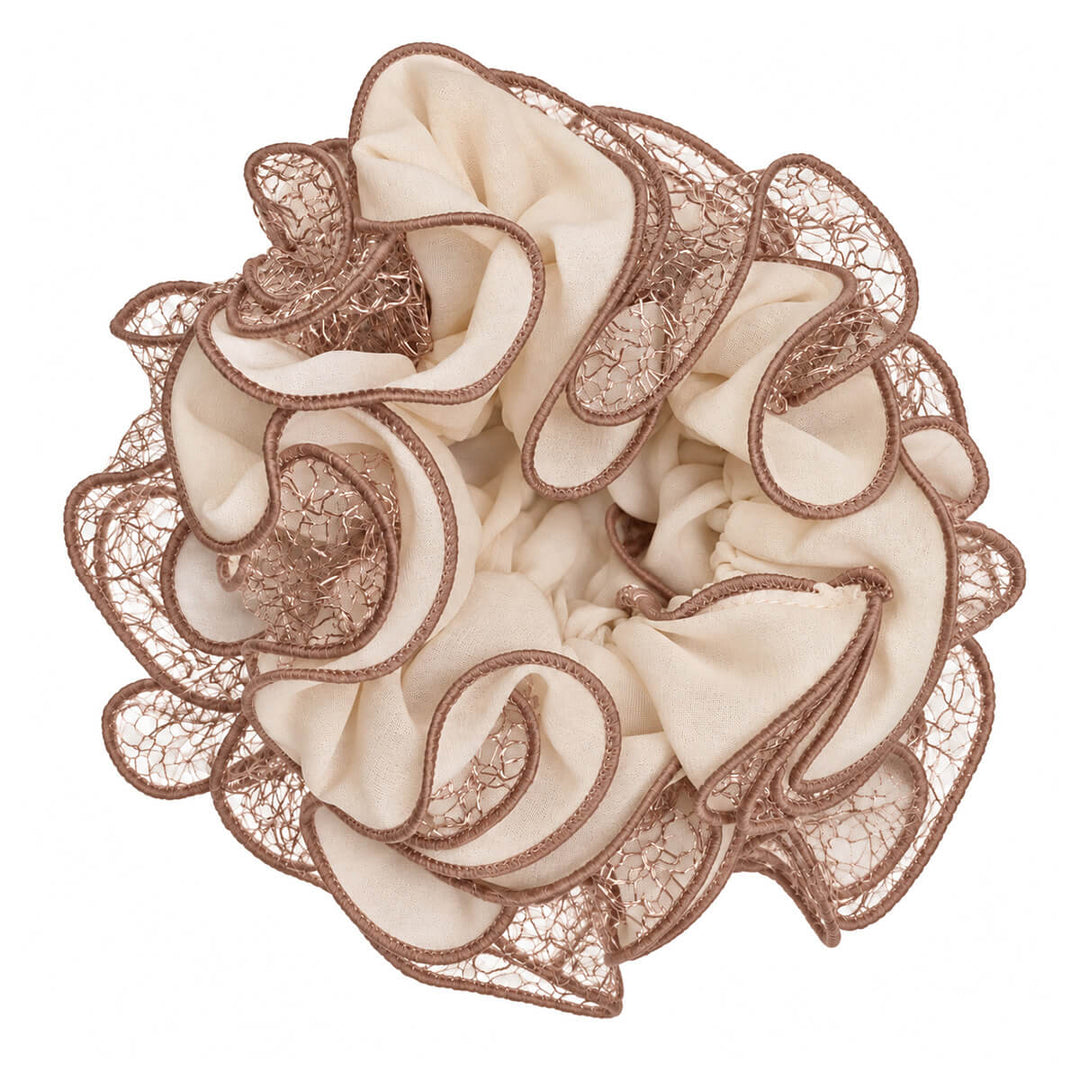 Kaksikerroksinen scrunchie hiusdonitsi – iso &amp; harsomainen 13cm