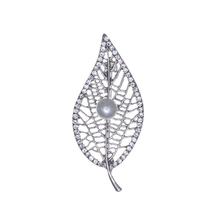 Glittering leaf brooch with pearl