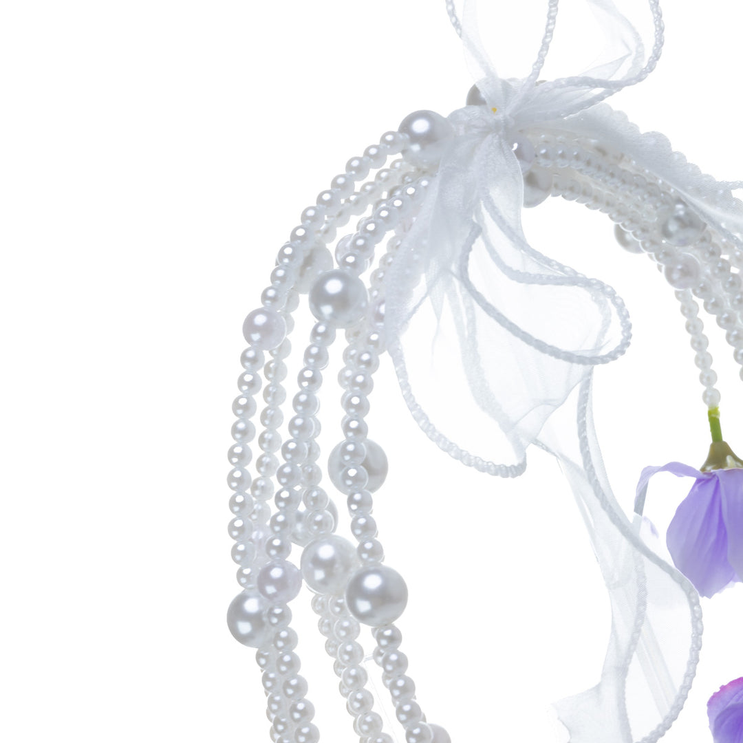 Helmikaari-Brautstrauß – weiß-violette Kunstblumen
