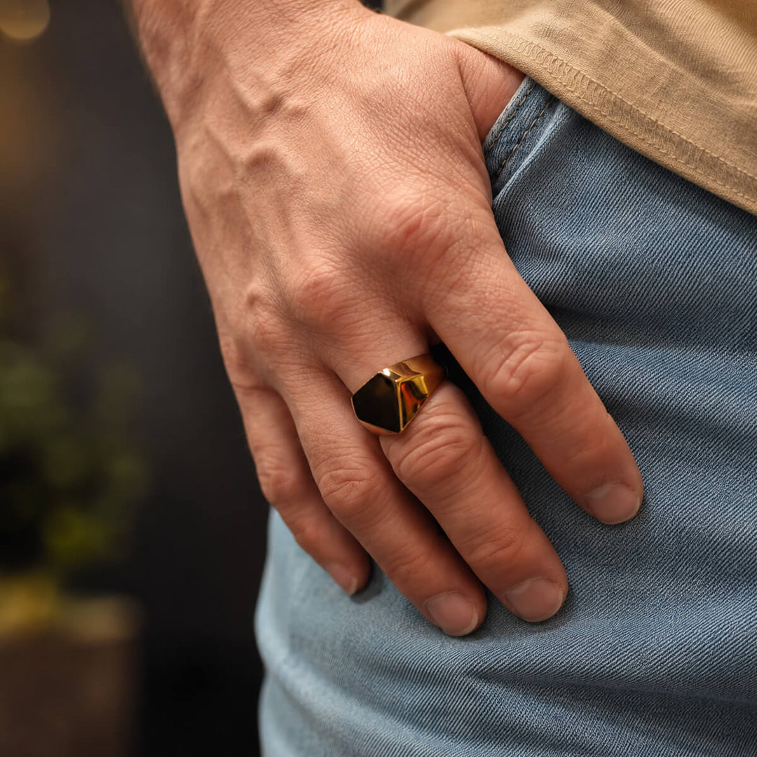 Kultainen kantasormus kulmikas timanttimuoto (Teräs 316L)