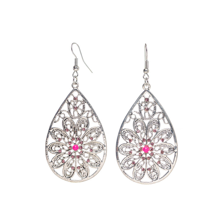 Roikkuvat pisara korvakorut