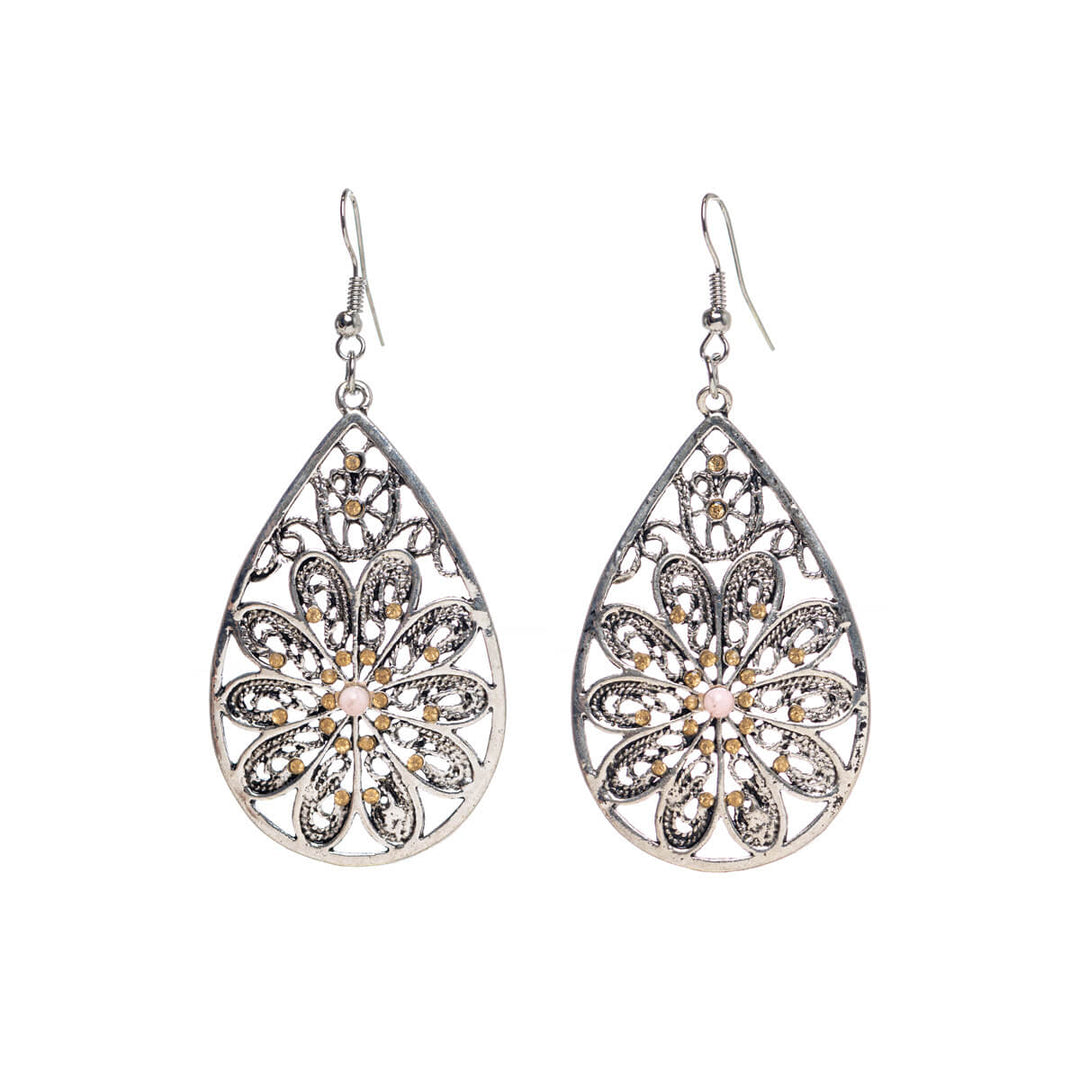 Roikkuvat pisara korvakorut