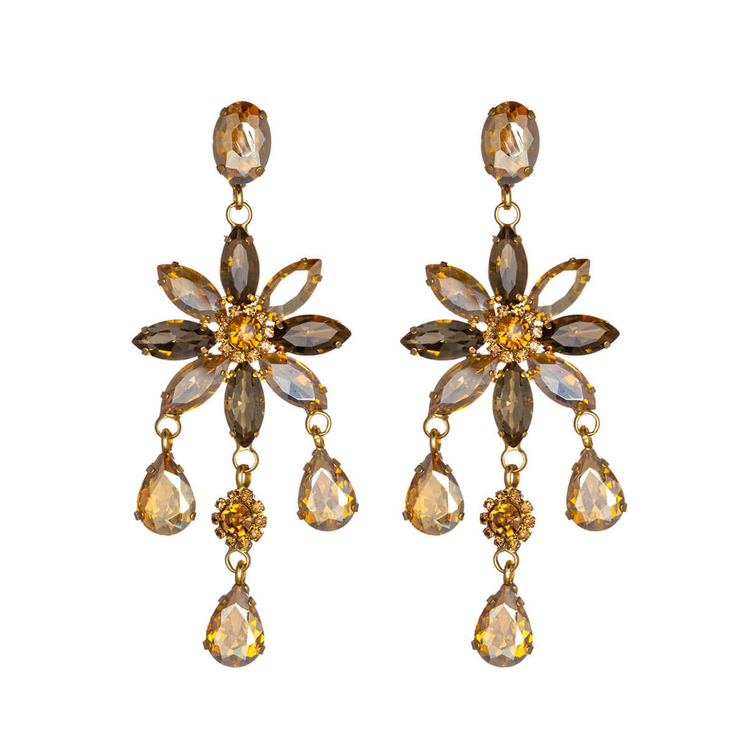 Spectacular party earrings with rhinestone flowers