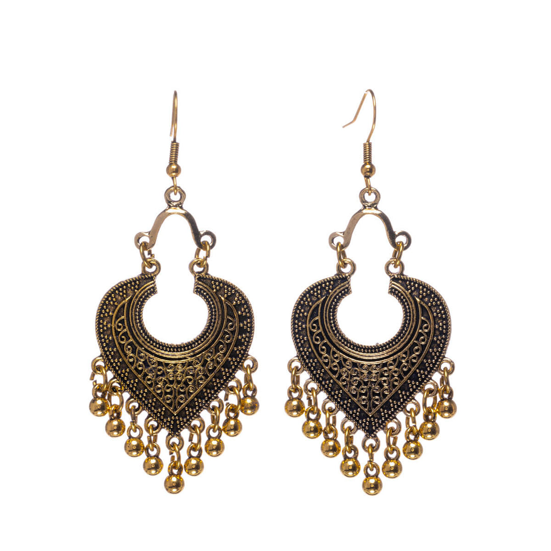 Herz-Ohrringe mit hängenden Perlen