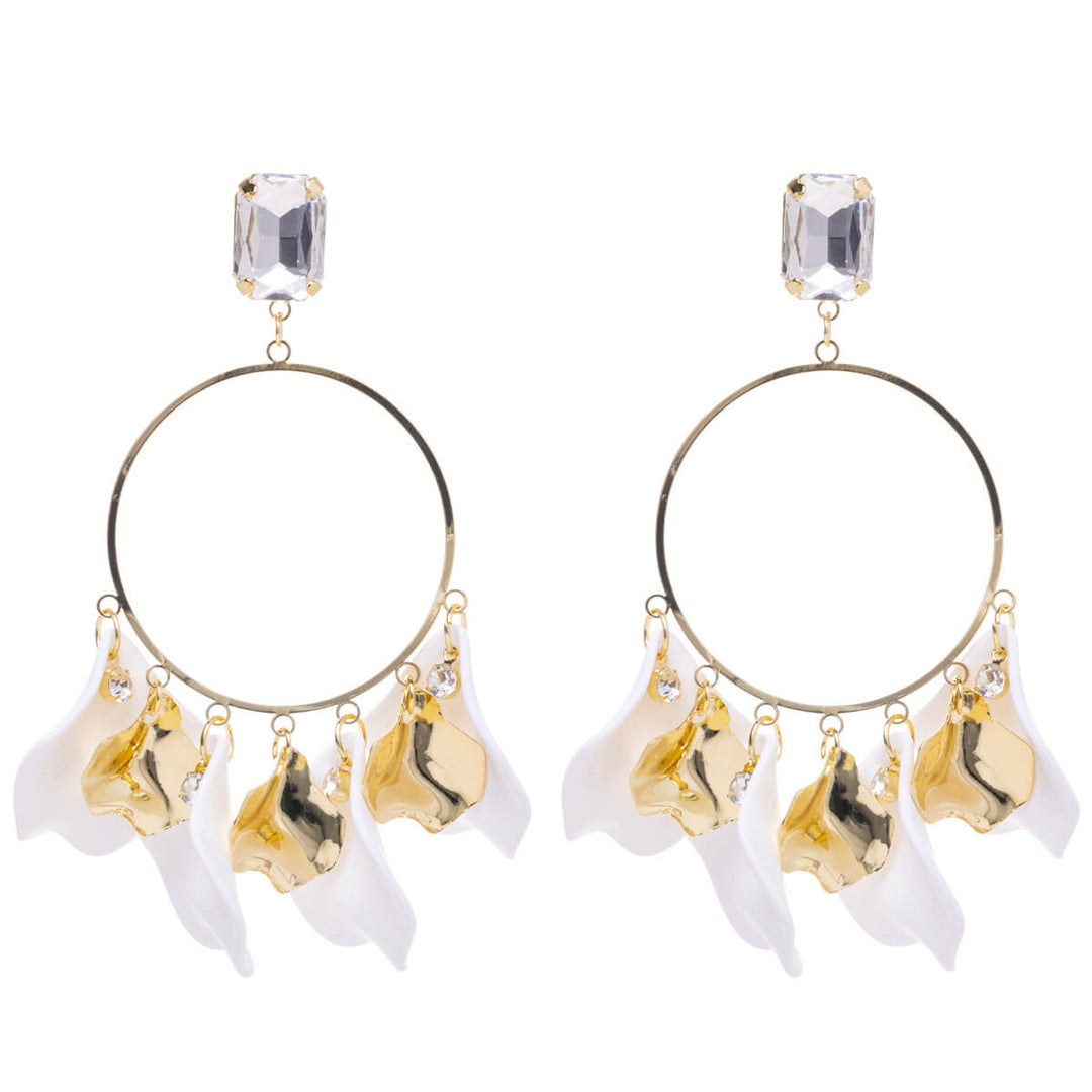 Big round earrings with hanging decorations