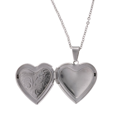 Steel heart pendant necklace