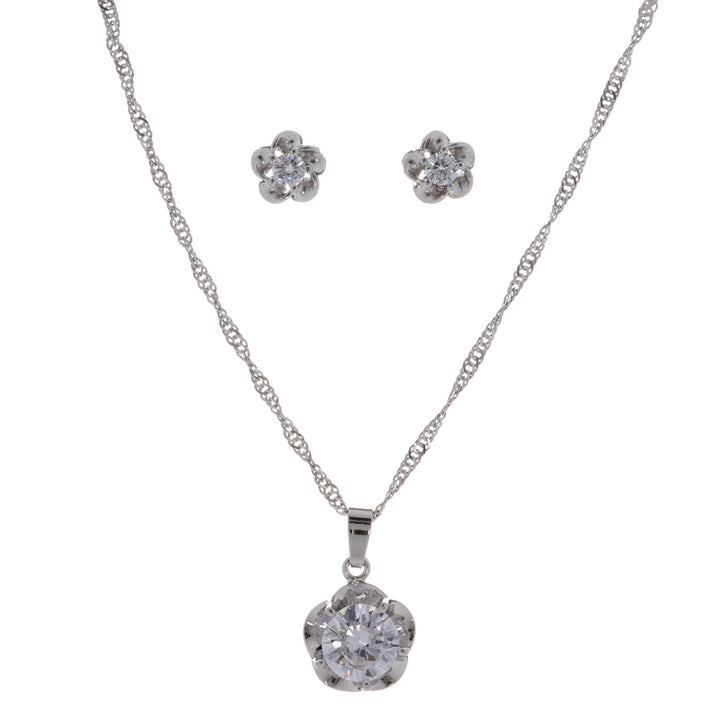 Zirconia necklace and earrings set in a gift box