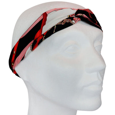 A patterned elastic hairband