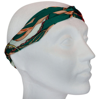 A patterned elastic hairband