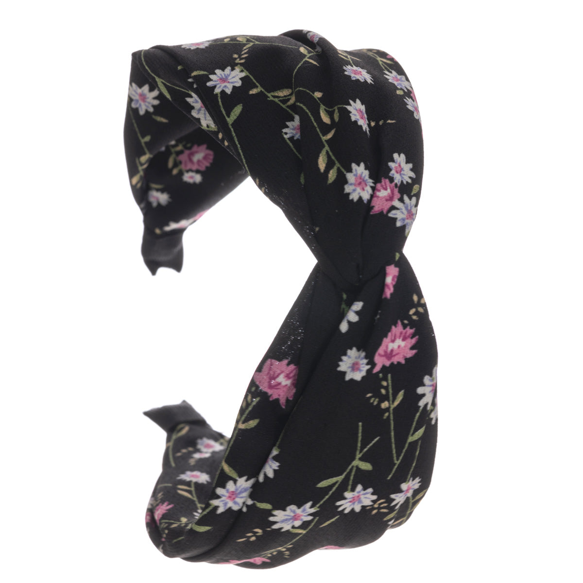A flower patterned wide hair collar
