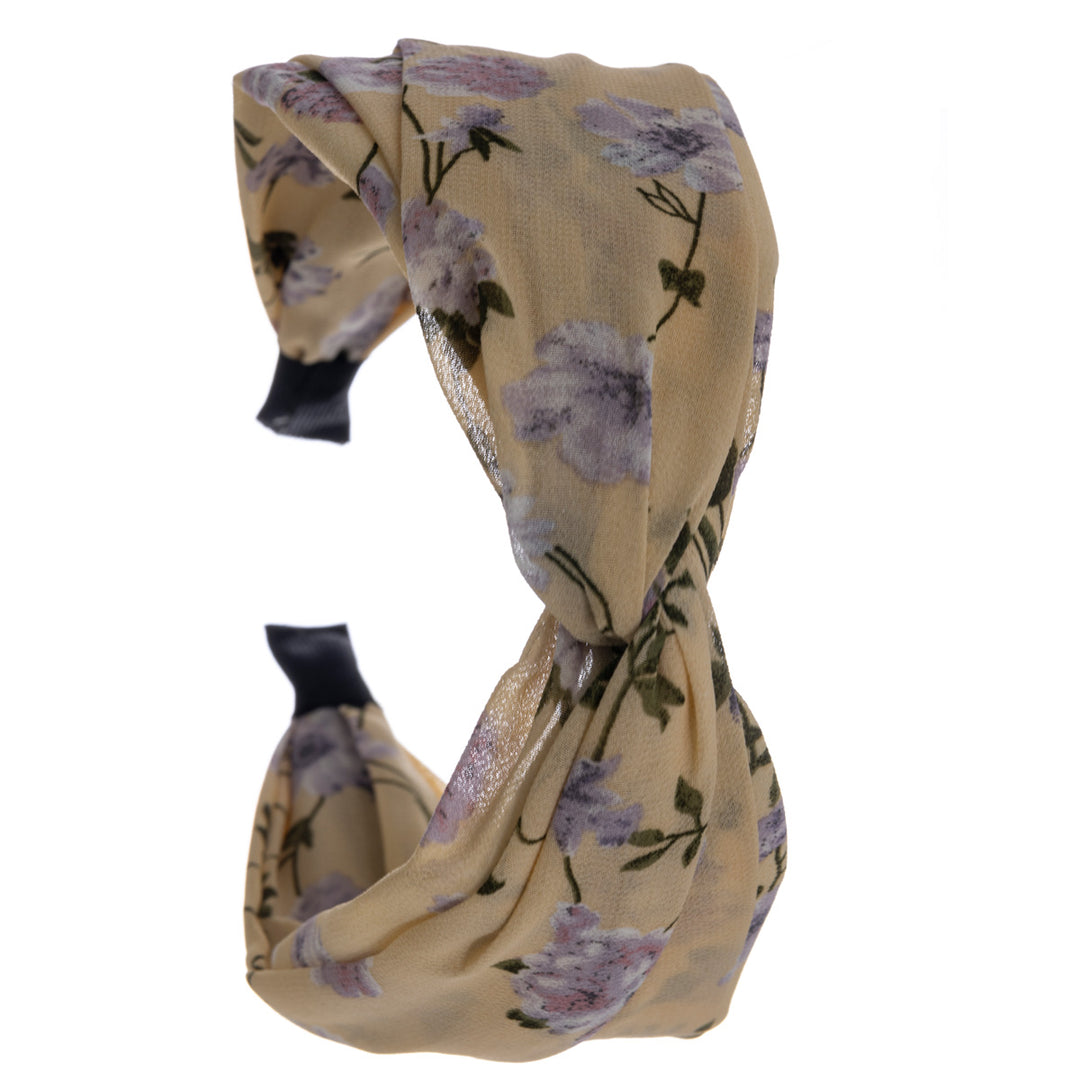 En blomma mönstrad bred hårkrage