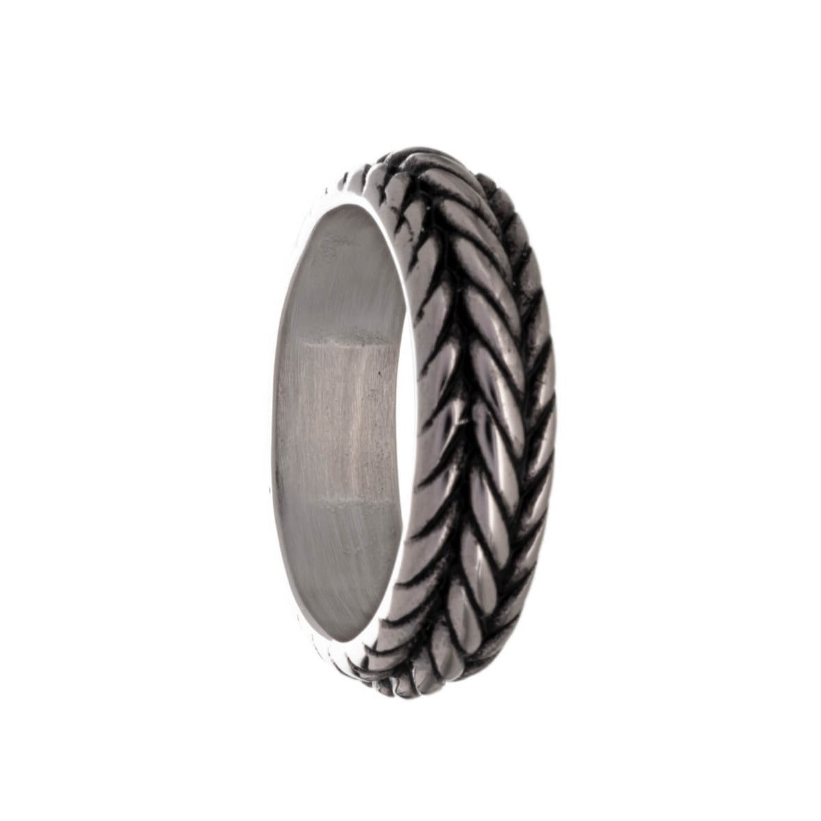 Shaped braided steel ring