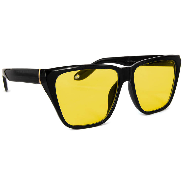 Gewinkelte Sonnenbrille