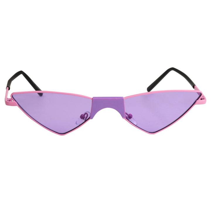 Katzenähnliche Sonnenbrille mit farbigen Gläsern