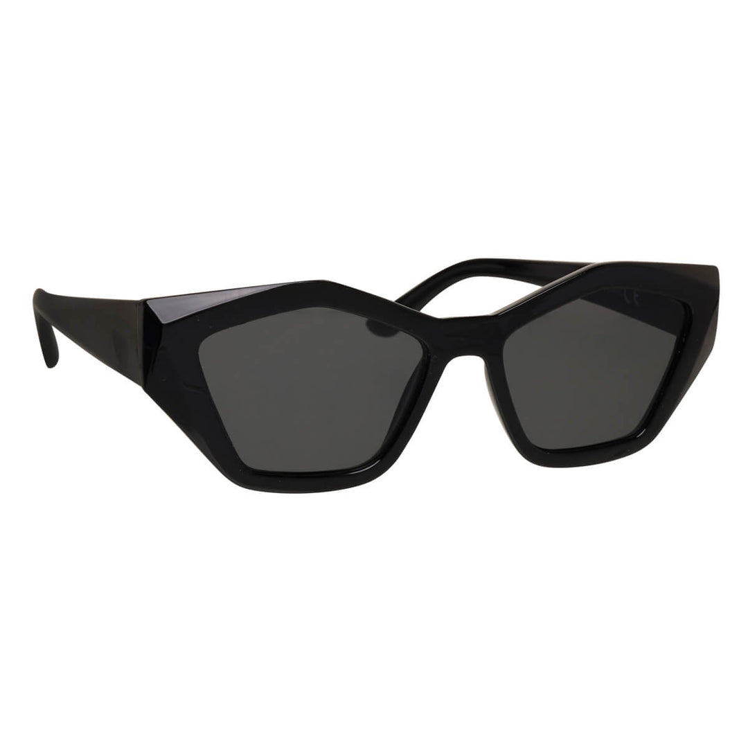 Angular bevelled sunglasses