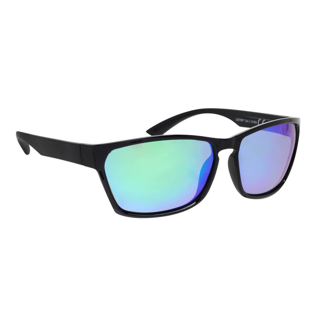 Polarised sunglasses